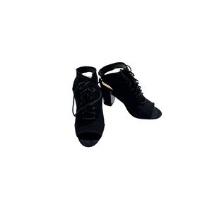 Open toed sandal heels ! With laces